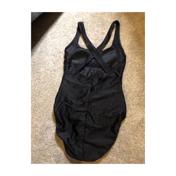 Speedo One piece - Picture 2 of 5